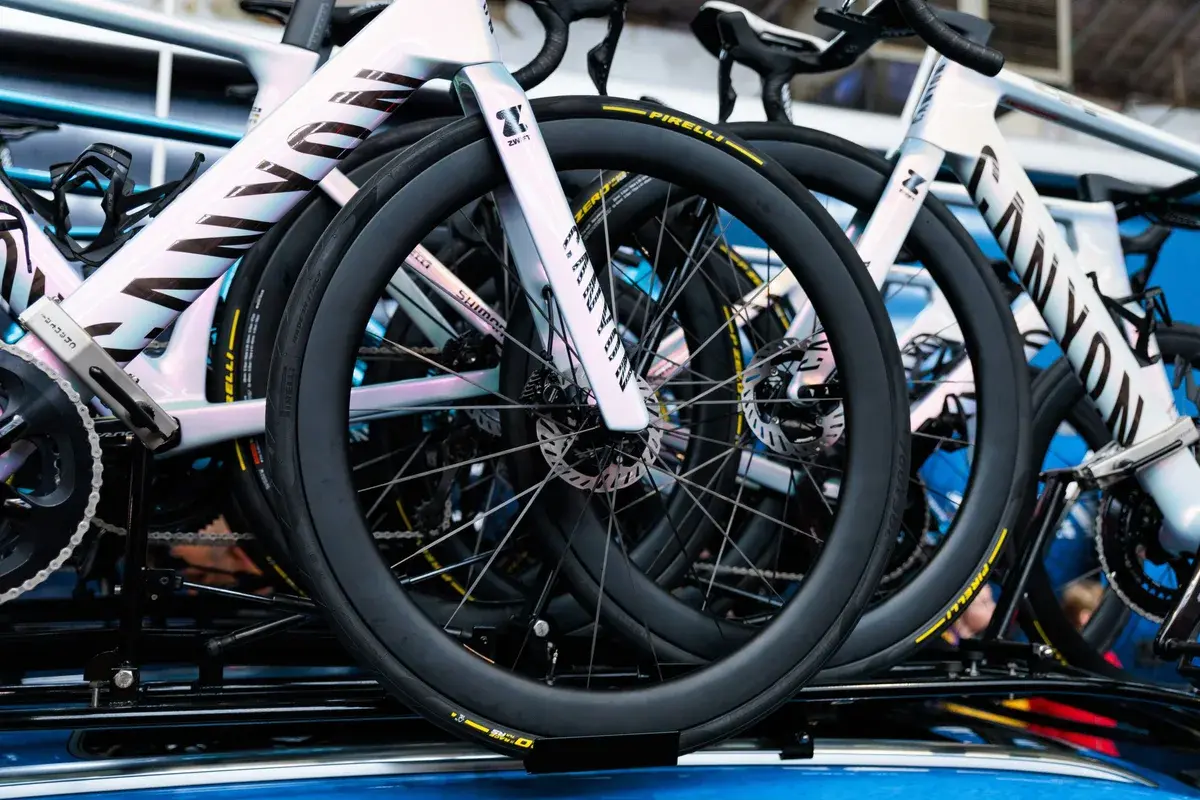 An image to describe post