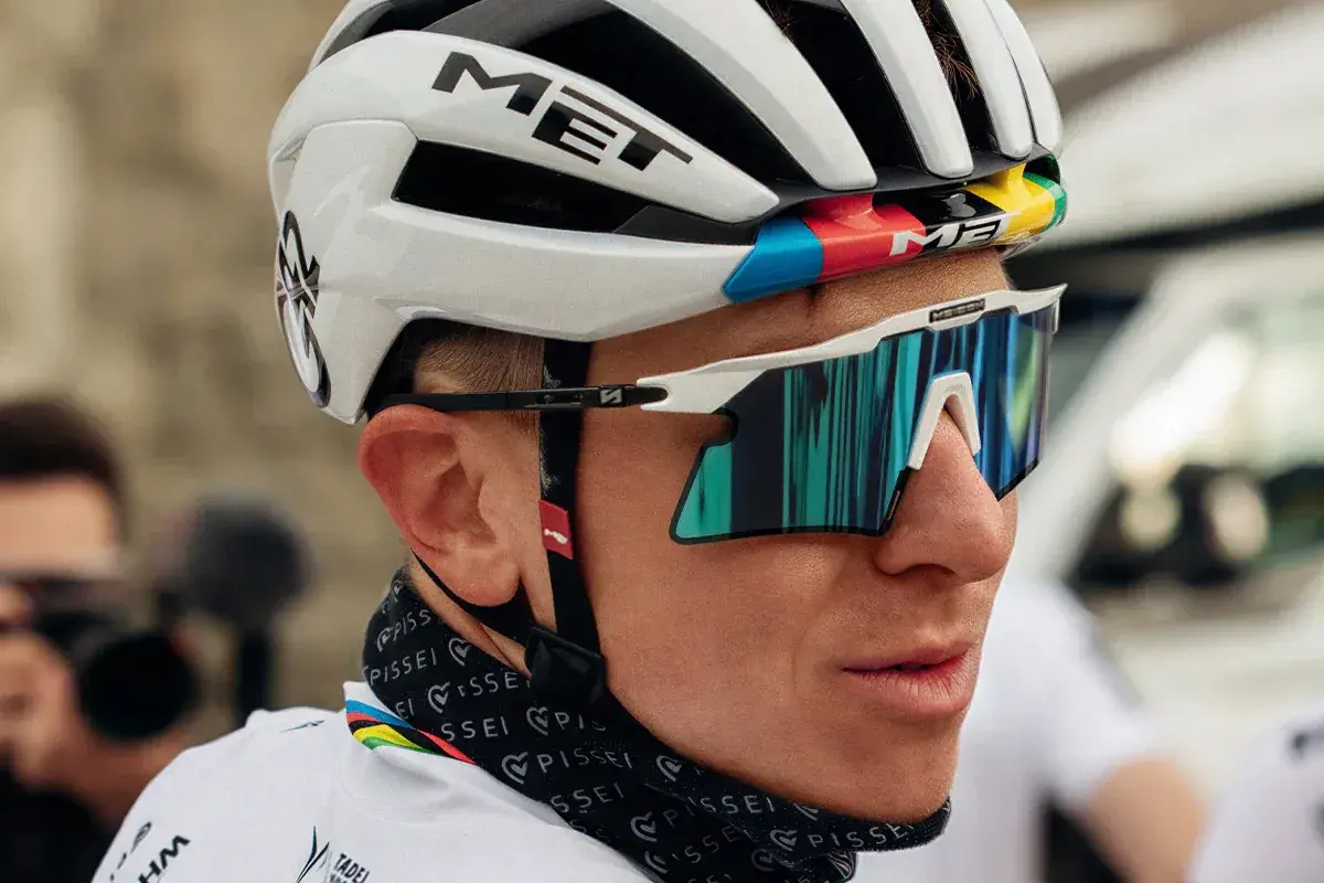 An image to describe post